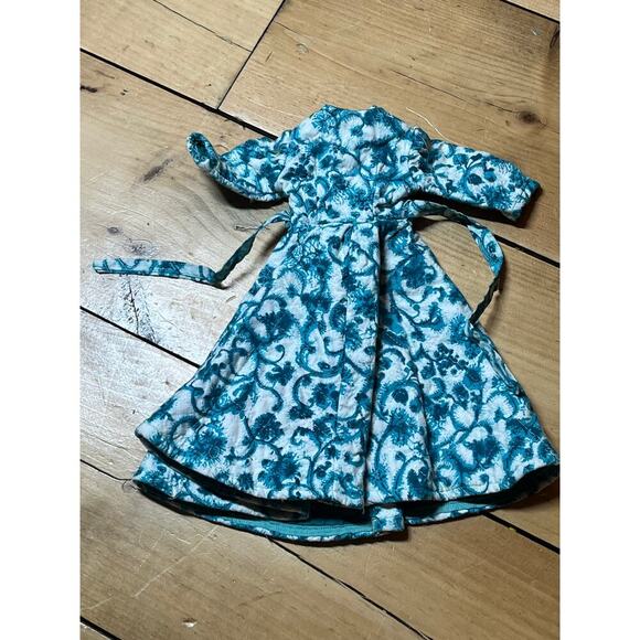 Vintage Beautiful Quilted Teal/Blue White Doll Dress. Formal. Evening Fashion - Picture 2 of 7